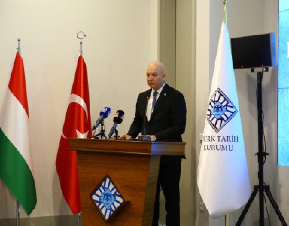 ANKARA'DA TÜRK ÜLKELERİ TARİHİ ÇALIŞTAYI DÜZENLENDİ
