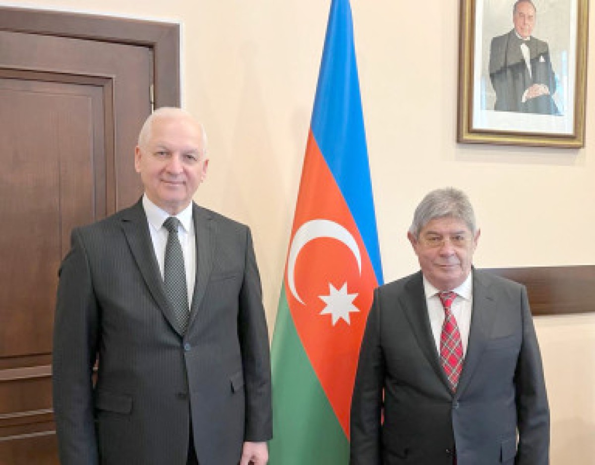 AKADEMİ BAŞKANI AZERBAYCAN'IN TAŞKENT BÜYÜKELÇİSİ İLE GÖRÜŞTÜ