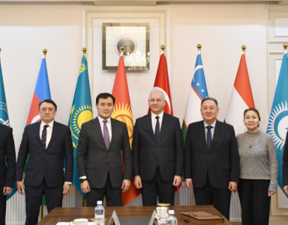 AKADEMİ BAŞKANI, KAZAKİSTAN CUMHURİYETİ DIŞİŞLERİ BAKAN YARDIMCISINI KABUL ETTİ