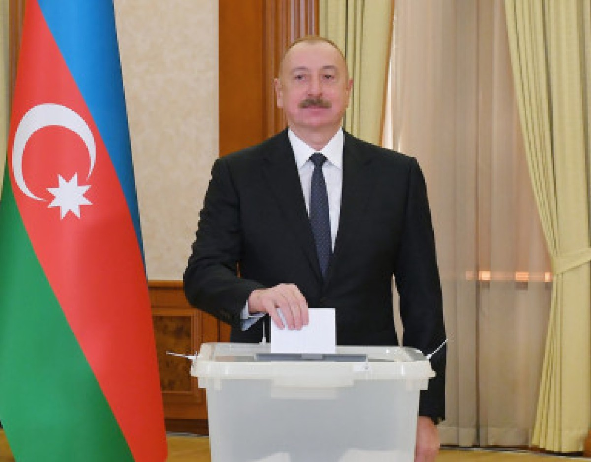 TÜRK AKADEMİSİ, CUMHURBAŞKANI İLHAM ALİYEV'İ SEÇİMLERDEKİ ZAFERİNDEN DOLAYI TEBRİK ETTİ
