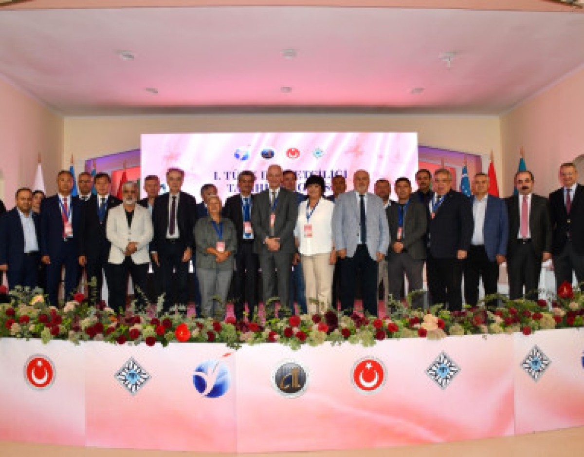 Ist Turkic Statehood History Congress was held in Kyrgyzstan