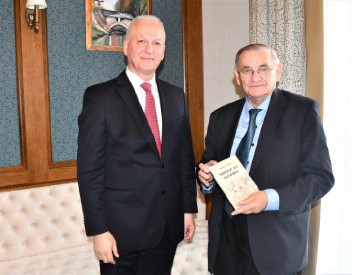 The President of the Academy met with the Deputy Chairman of the Hungarian National Assembly Sandor Lezsak
