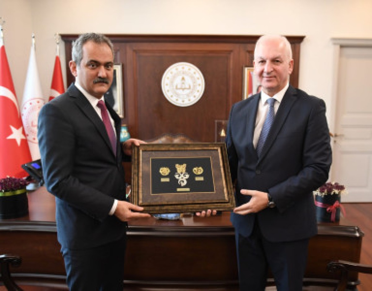 The President of the Turkic Academy met with the Minister of National Education of Türkiye