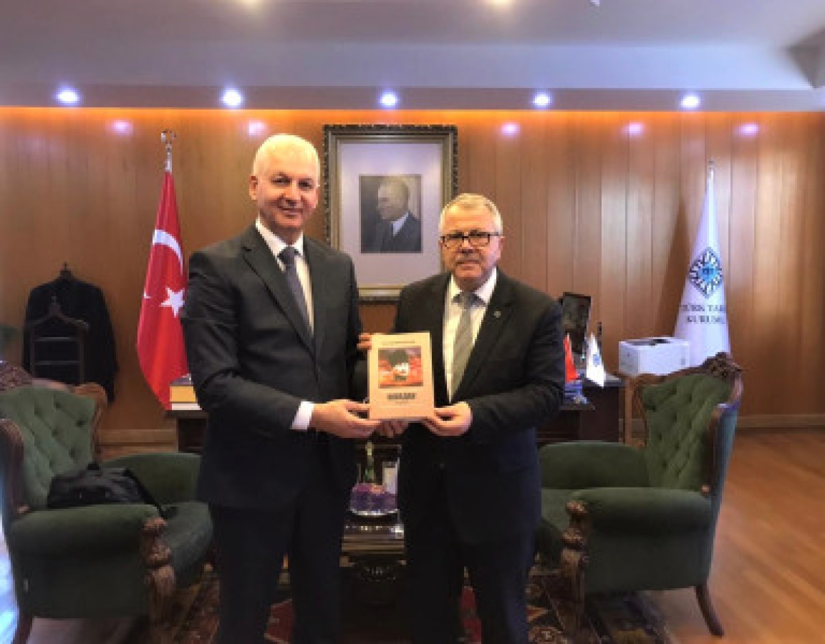 The opportunities for scientific cooperation between the Turkic Academy and the Turkish Historical Society were discussed