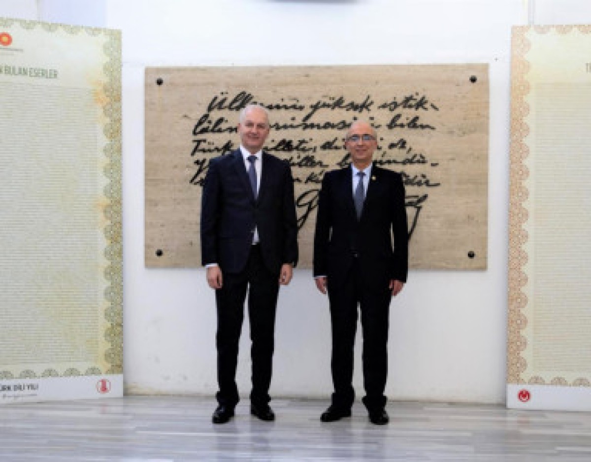 The Head of the Academy met with the Chairman of the Turkish Language Association