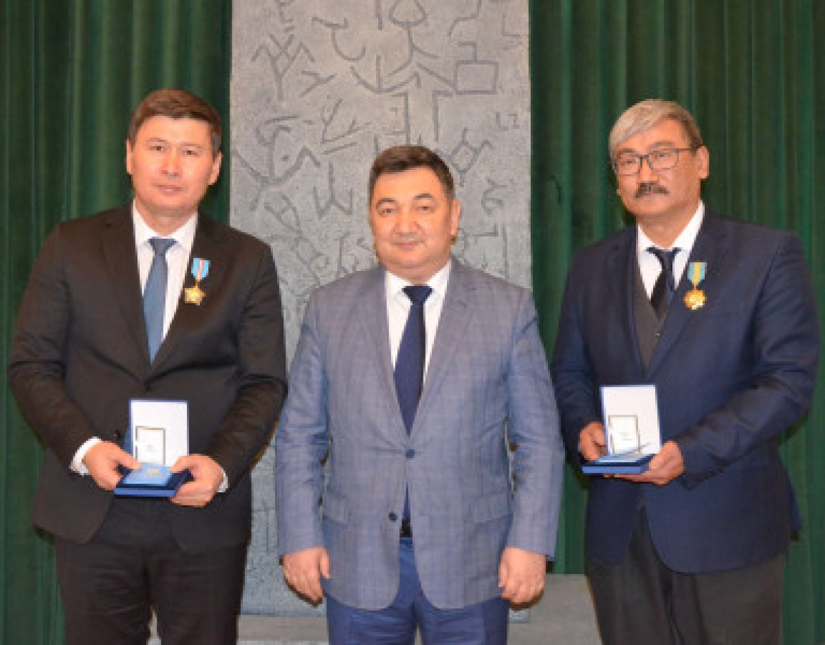Employees of the Turkic Academy were awarded the highest awards of Kazakhstan